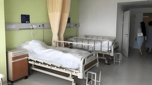 本科生办理深圳户口_要出道了吗？！霍汶希女儿hanni杂志封面首秀 她返安检运回托建议
